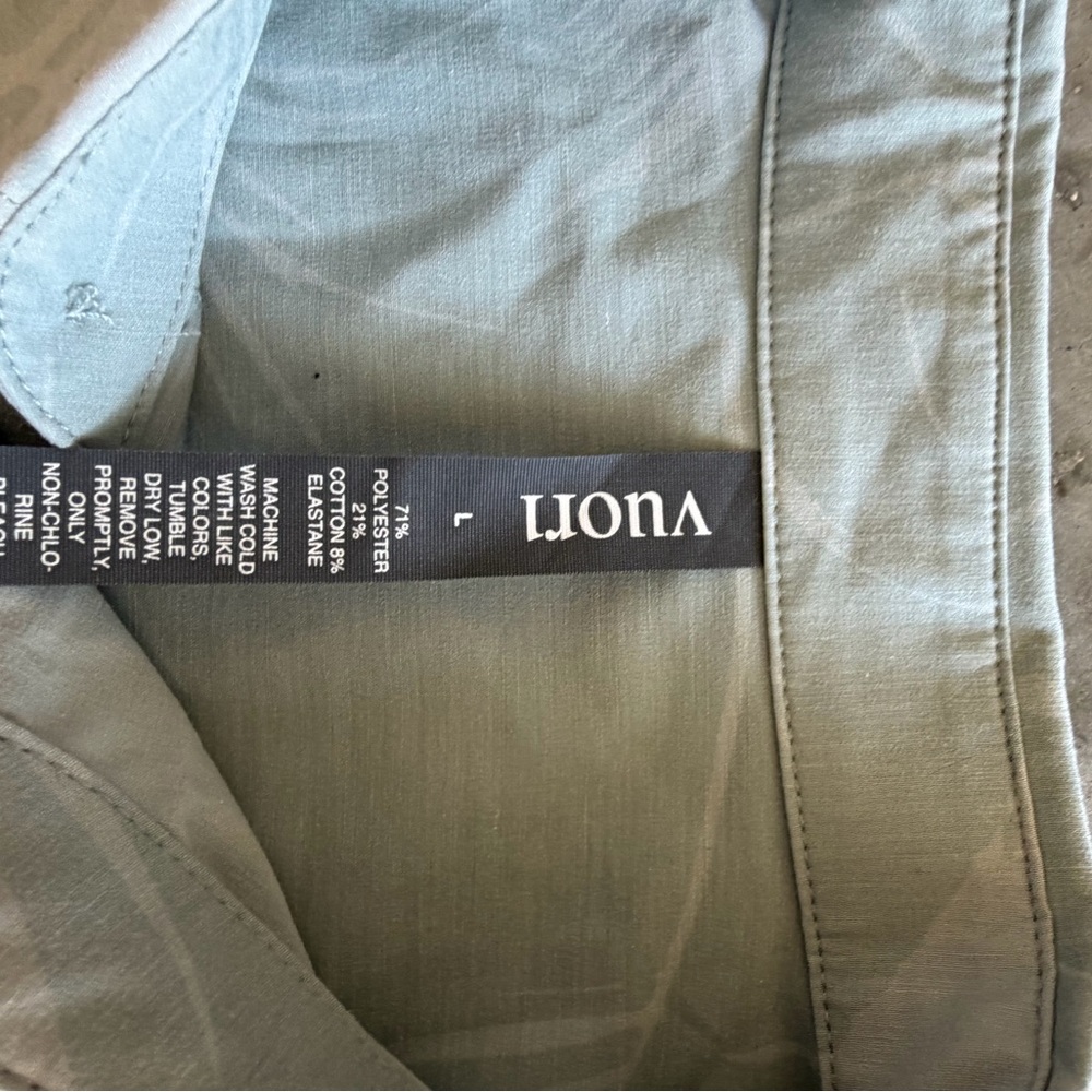 Vuori Short Sleeve Button-Up Shirt in Sage Green - Picture 2 of 3